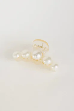 Bohme Oversized Pearl Claw Clip in Medium