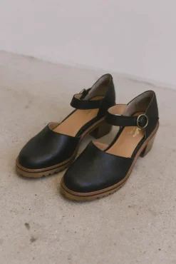 Bohme Seychelles Lock and Key Heel in